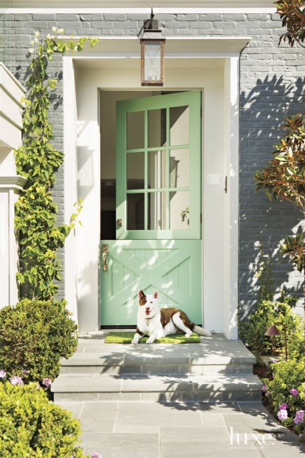 Benjamin Moore Minty Green paint - favorite front door paint colors