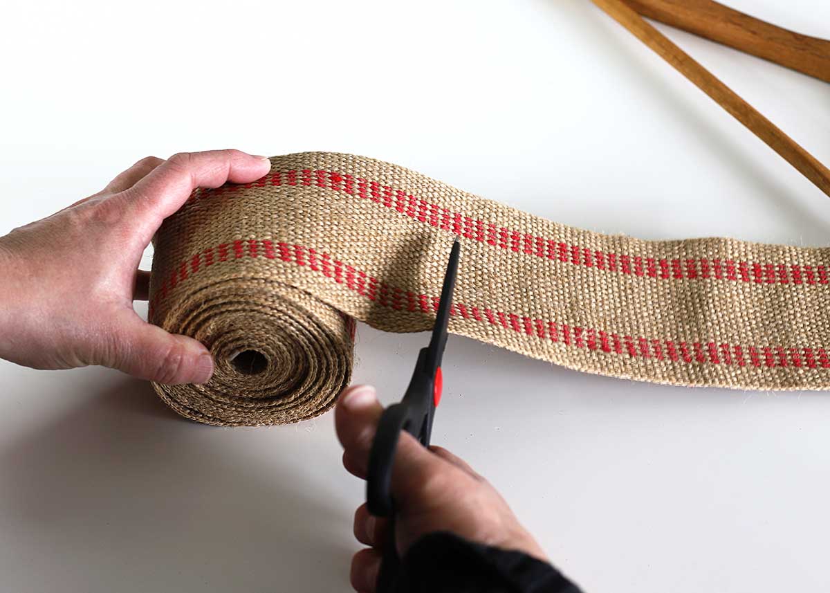 cutting upholstery webbing with scissors