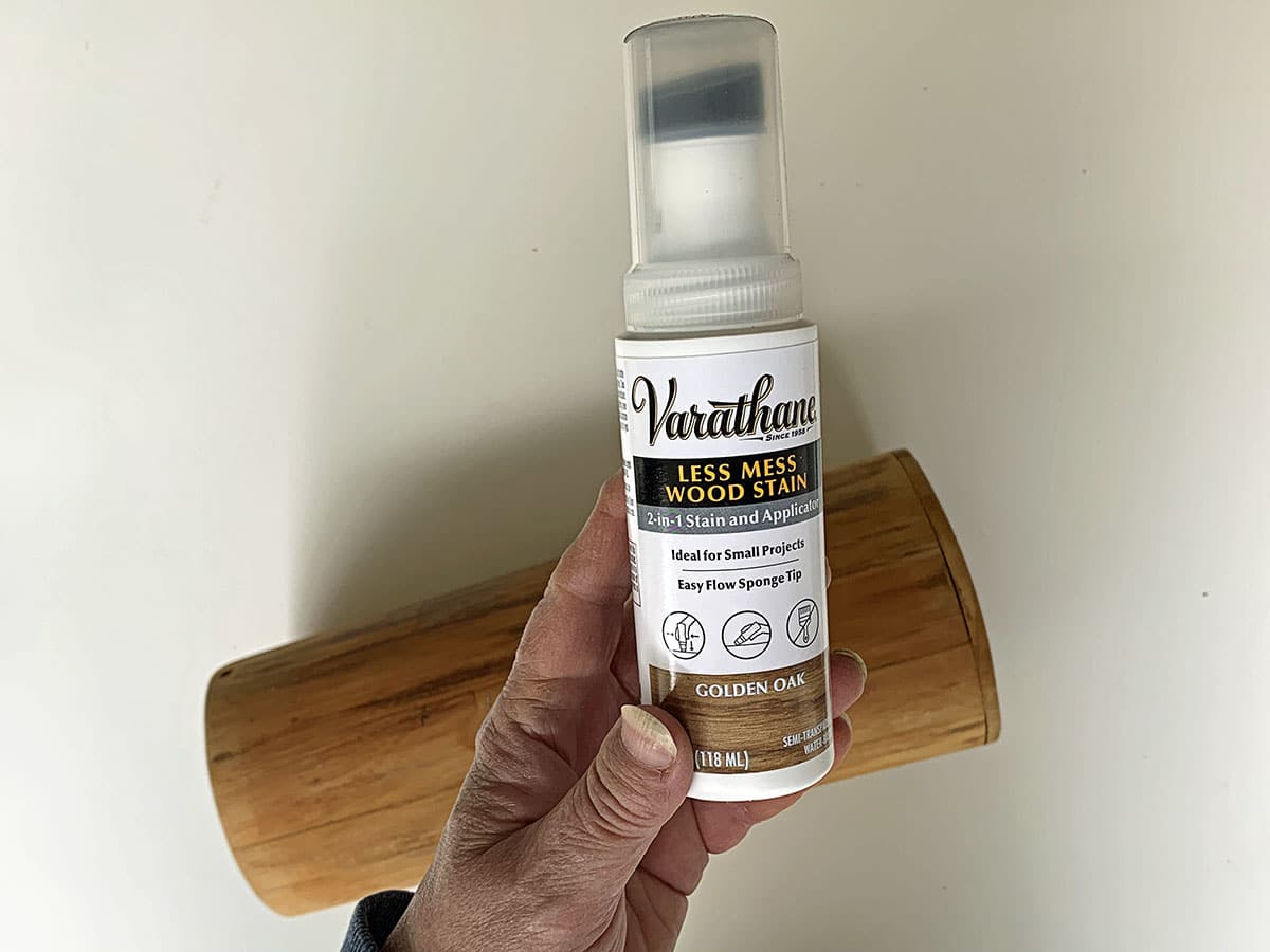 Varathane's Less Mess Wood Stain with sponge applicator top. 
