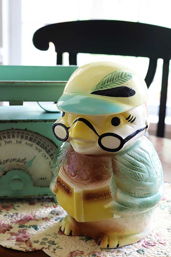 vintage Robinson-Ransbottom owl cookie jar